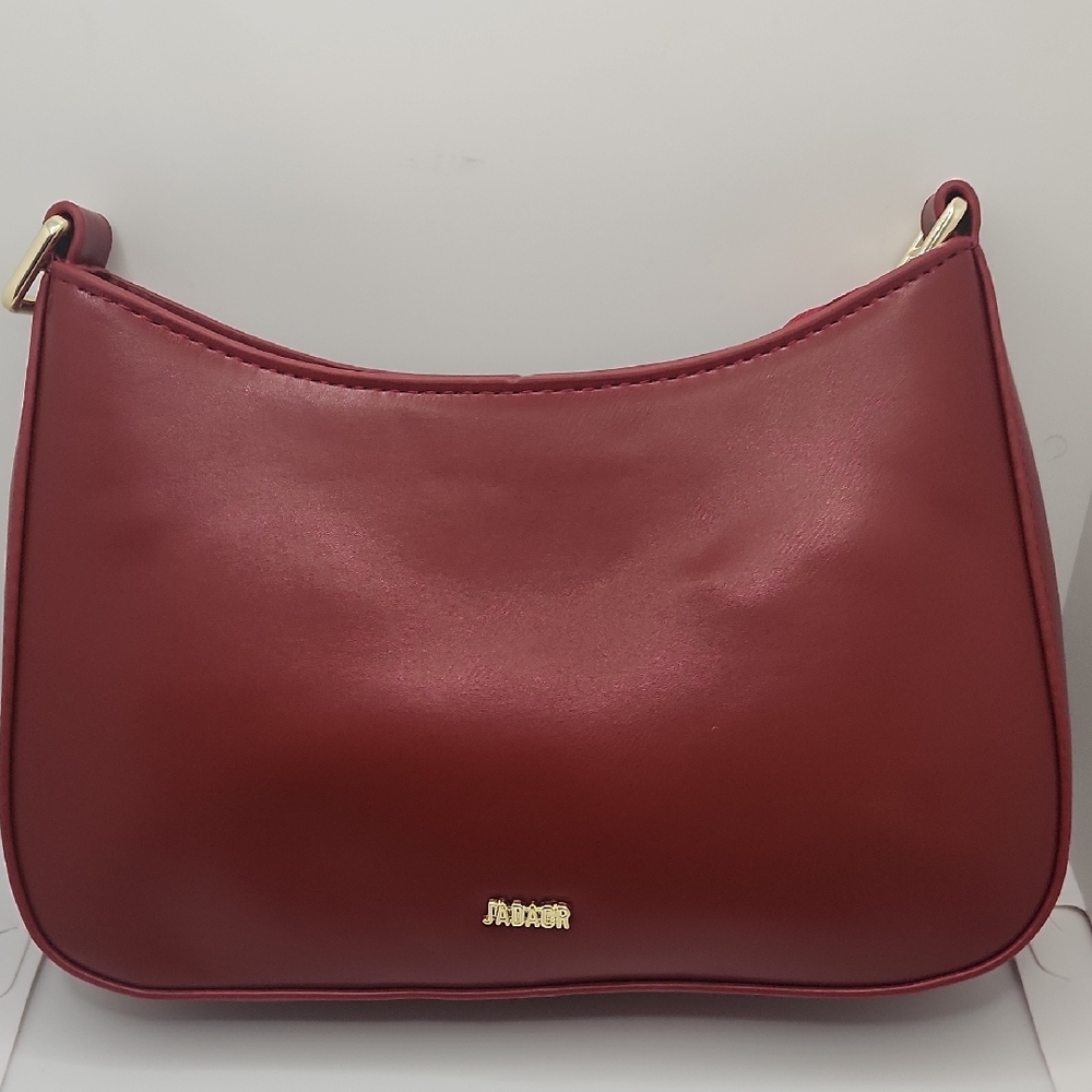 Elegant Burgundy Shoulder Bag